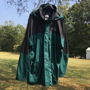 💙 The north face all season jacket with hoodie